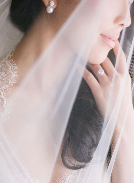 6 Bridal Earrings You Can Easily Wear After The Wedding